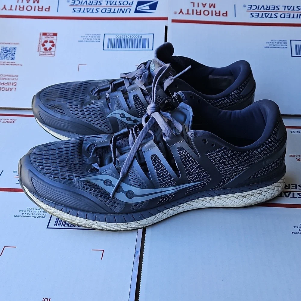 Saucony Liberty ISO running shoes Men 12